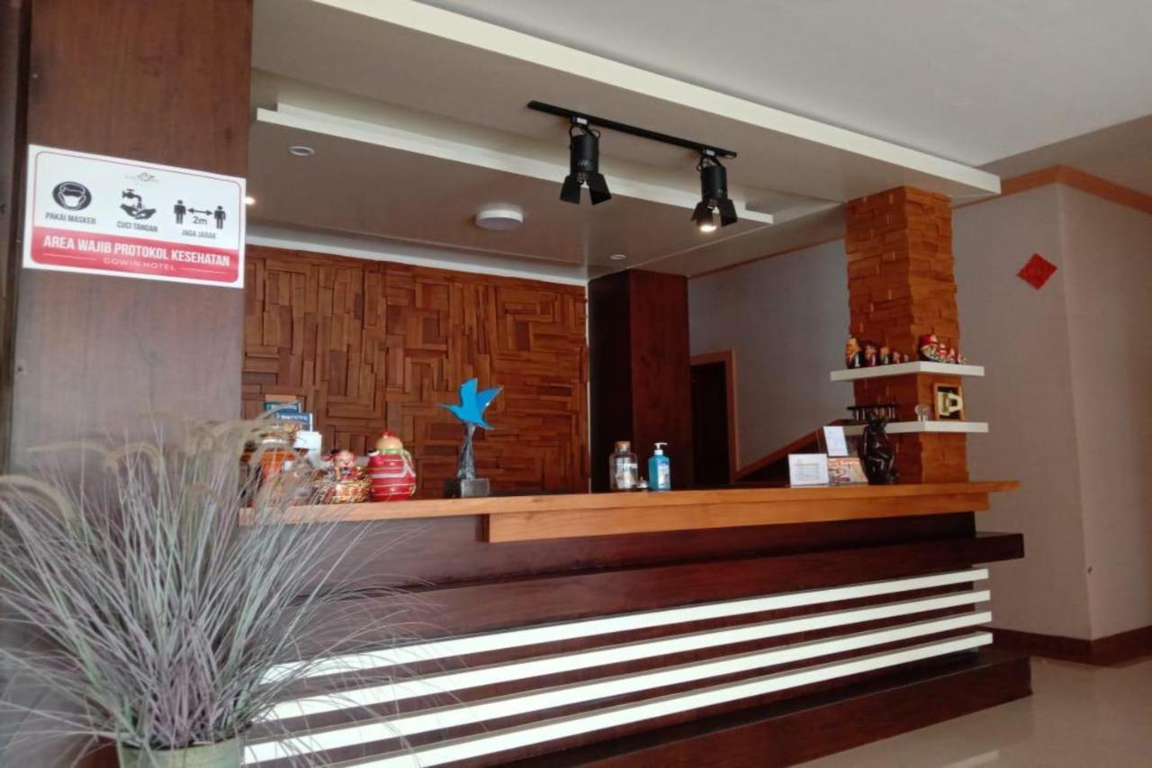 Oyo 90473 Gowin Hotel Kuta  Exterior photo